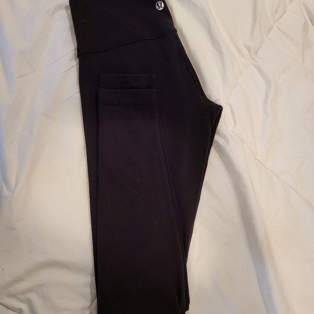 Black leggings low waisted 28" lululemon